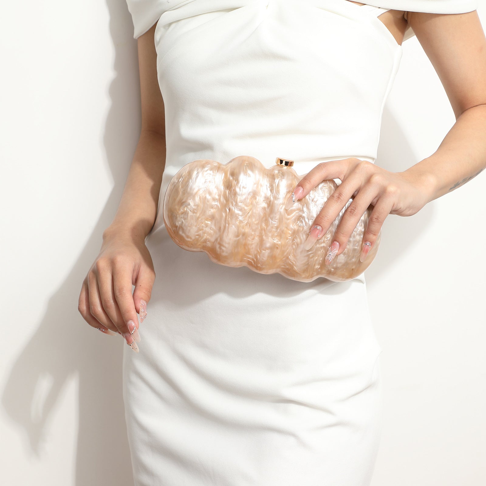 Novalie Akrilik Clutch Çanta