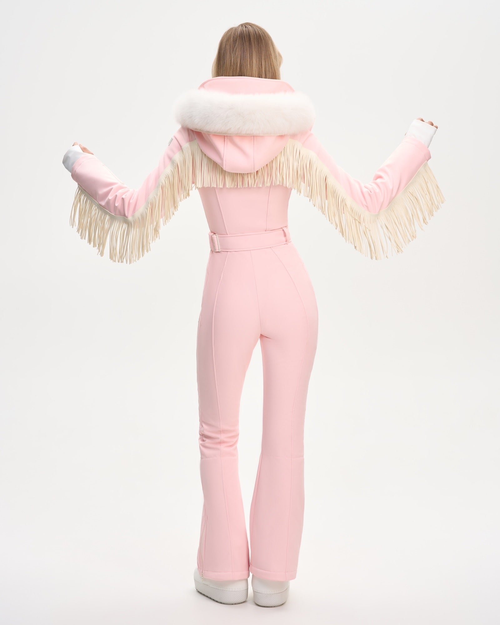 ÇİLEKLİ MİLKSHAKE TULUM