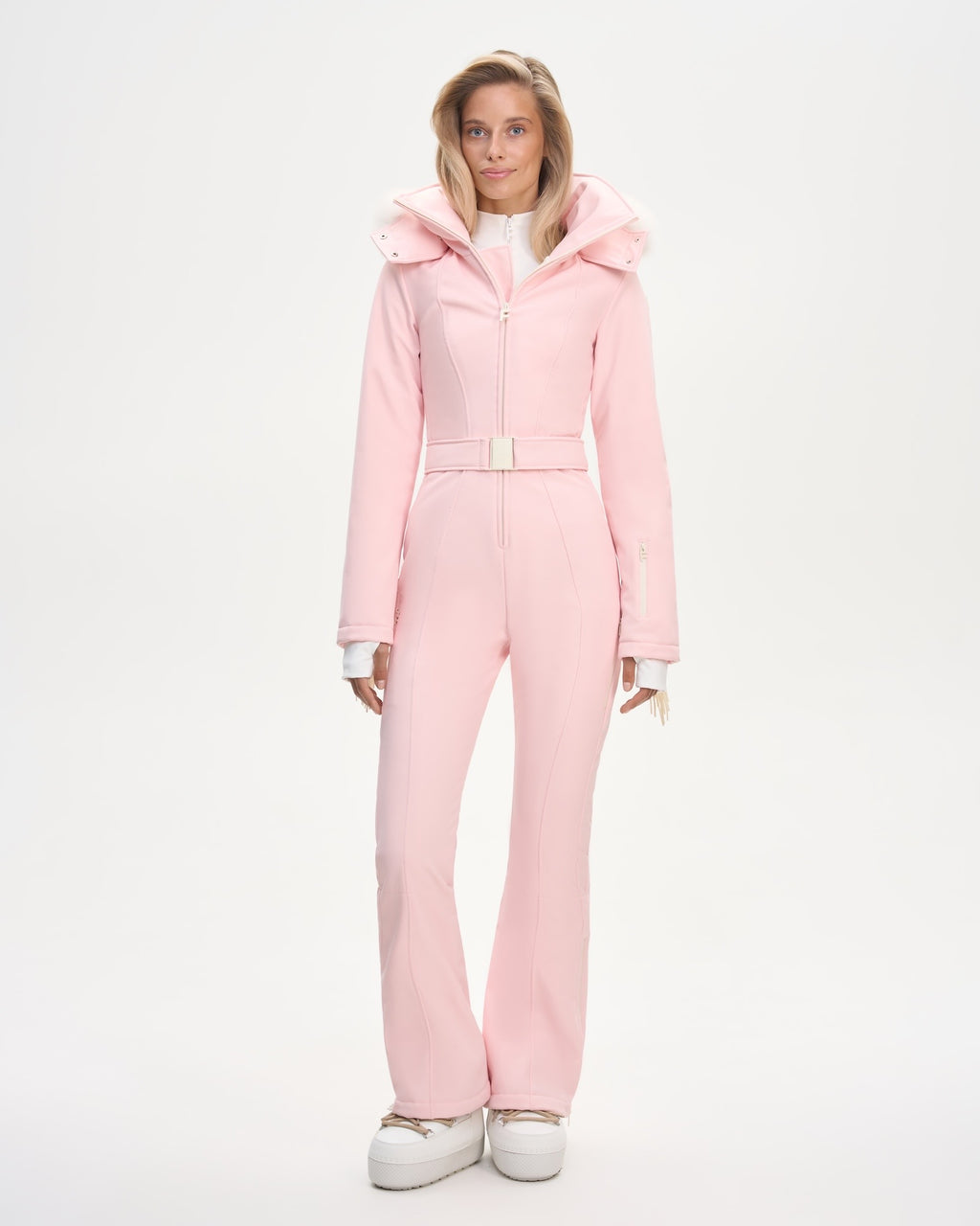 ÇİLEKLİ MİLKSHAKE TULUM