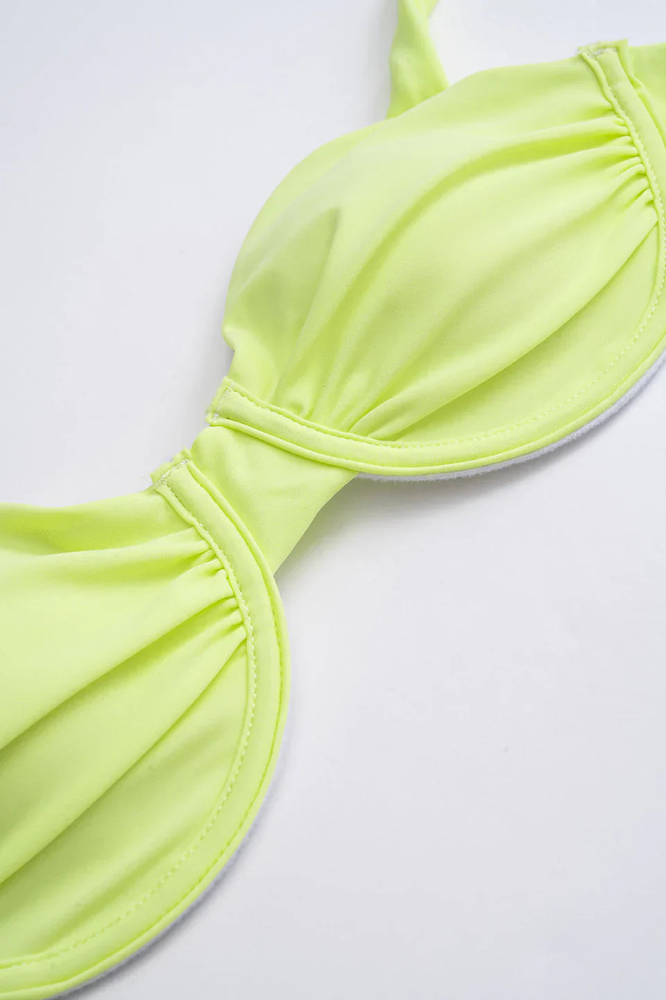 Çiçek Desenli File Bikini Takımı